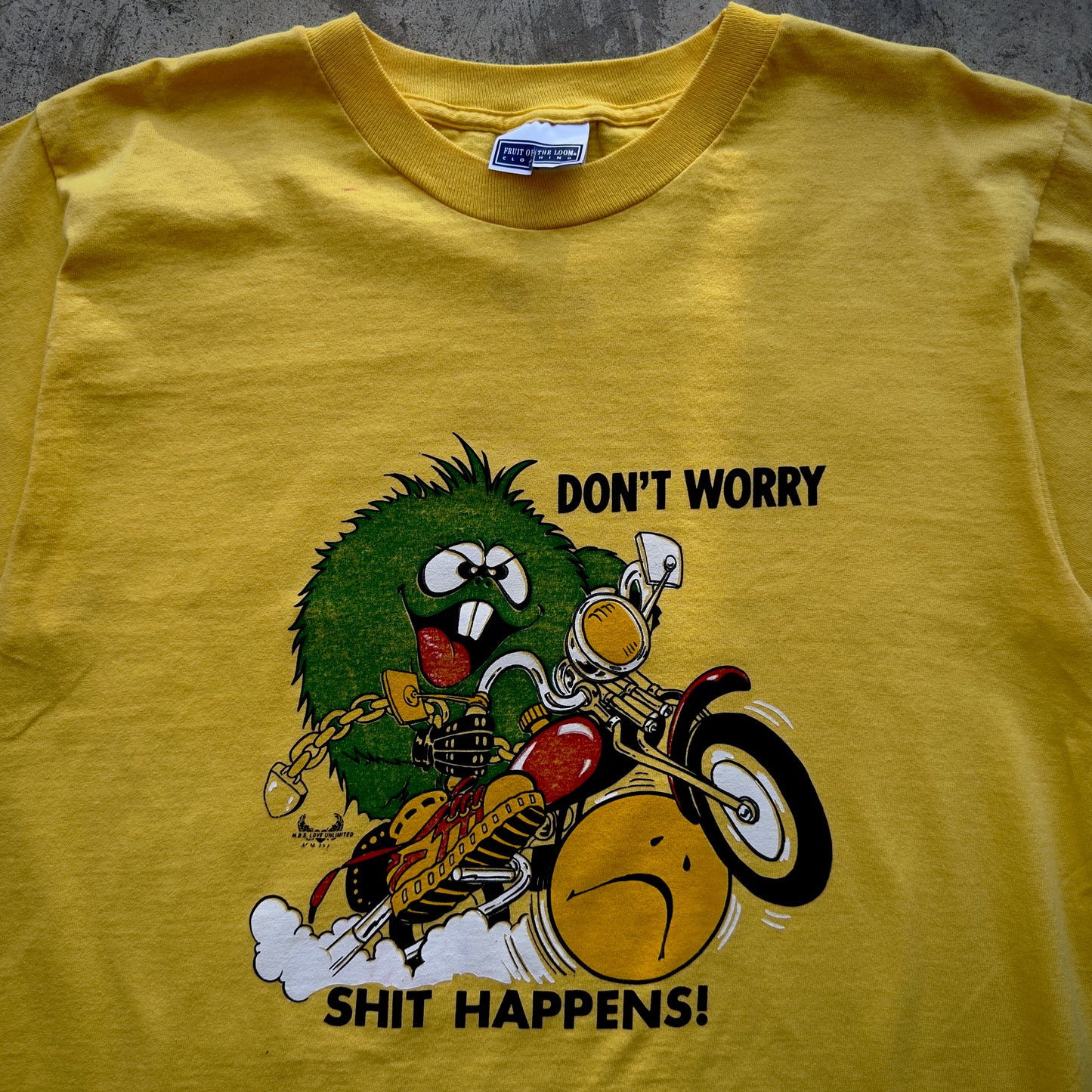 1990s "DON'T WORRY SHIT HAPPENS" FUNNY TEE